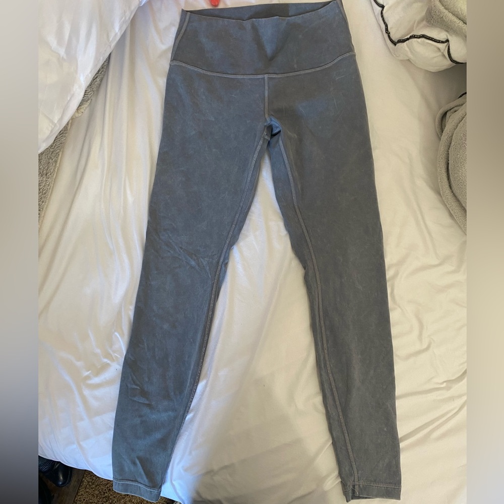 VERY LIGHTLY WORN- Size 6 Lululemon Grey/Blue lightwash leggings!